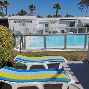  Apartment Seaside Bungalow